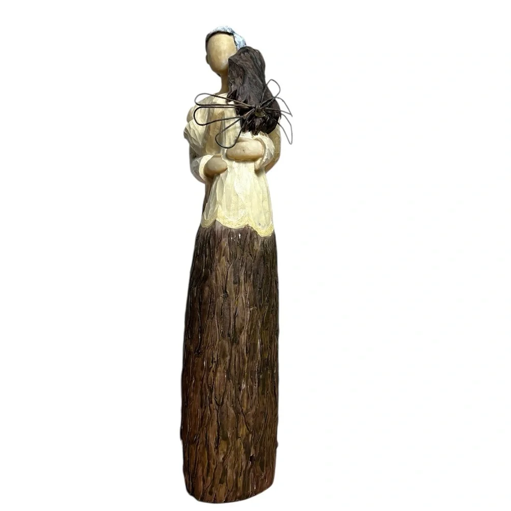 Handcarved Wooden Couple Embracing‎ 12” Figurine MCM Rustic Cottage Decor